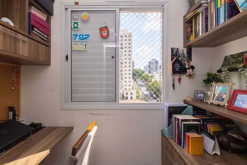 Apartamento  na Saúde com 65m² Dias de Toledo São Paulo - 