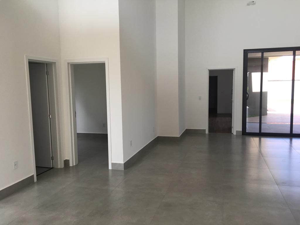 Casa com 3 dormit&oacute;rios &agrave; venda,287 m&sup2;- Condom&iacute;nio  Evidence - Ara&ccedil;oiaba da Serra - SP Rodovia Raposo Tavares  Araçoiaba da Serra - 