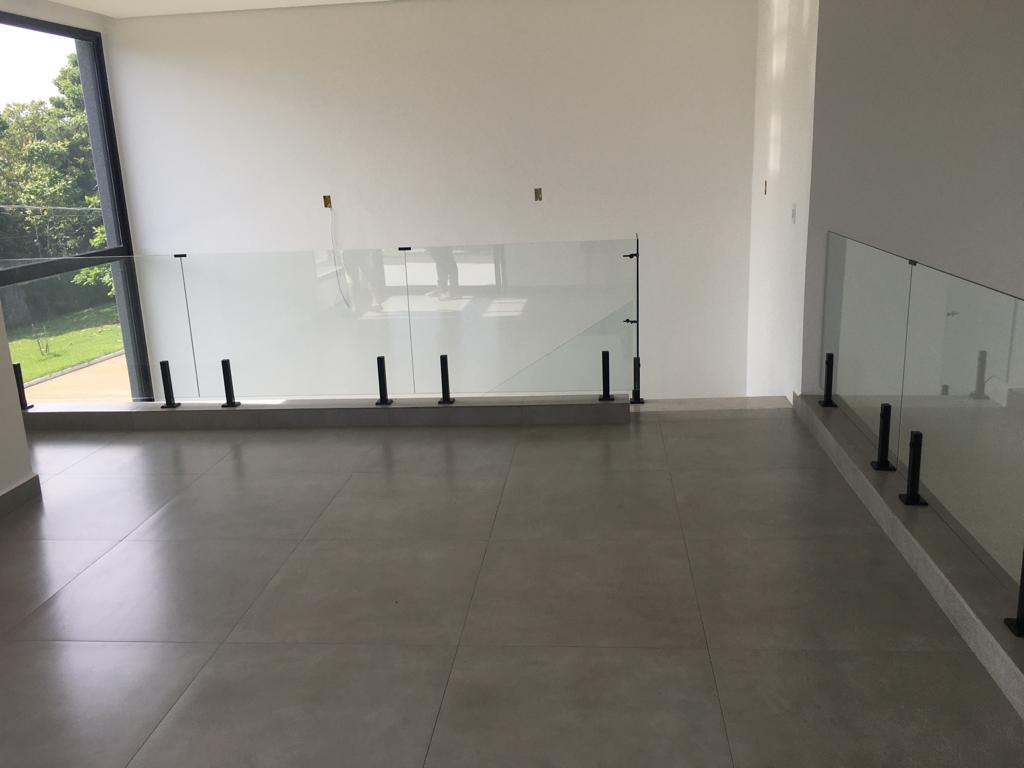 Casa com 3 dormit&oacute;rios &agrave; venda,287 m&sup2;- Condom&iacute;nio  Evidence - Ara&ccedil;oiaba da Serra - SP Rodovia Raposo Tavares  Araçoiaba da Serra - 