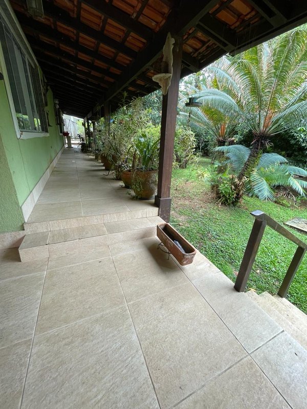 Casa com vaga para lancha em Angra dos Reis - Angra dos Reis - 