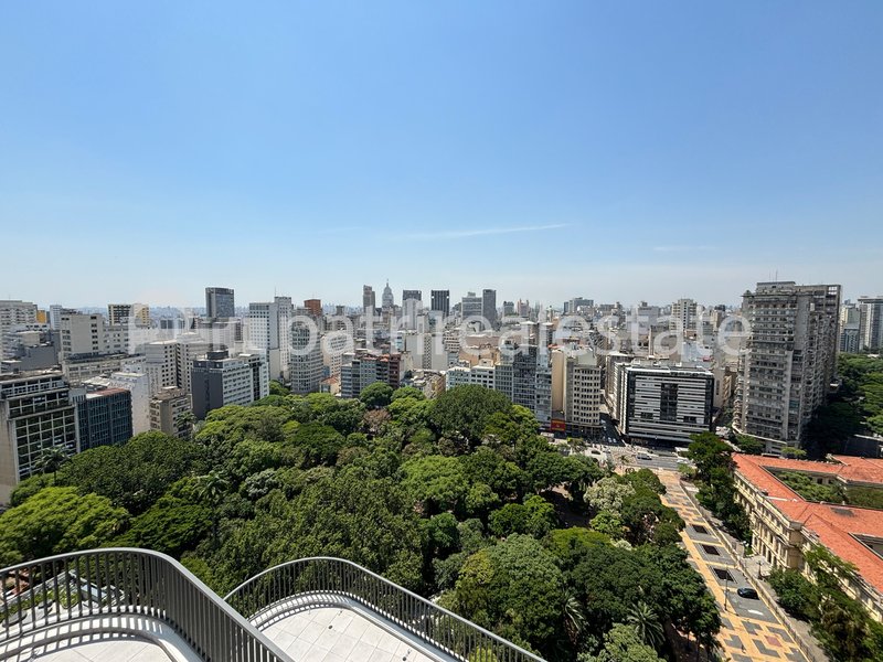 Studio 28 m² todo mobiliado com Varanda e 1 Banheiro. Republica - Centro – SP Rua Aurora São Paulo - 