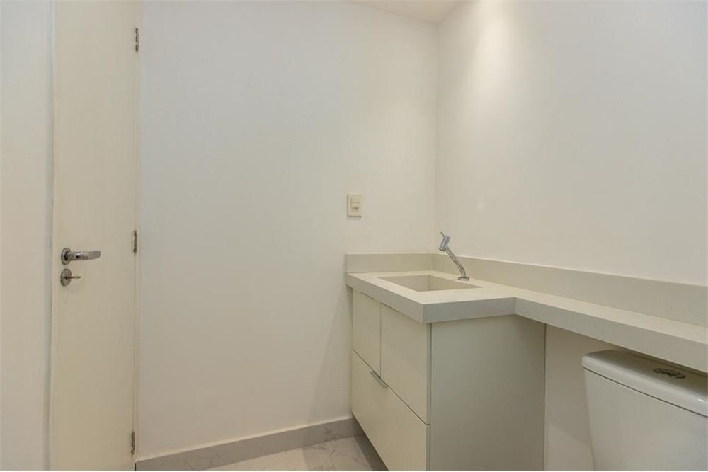 Apartamento à venda com 1 quarto, 24m² - Foto 33