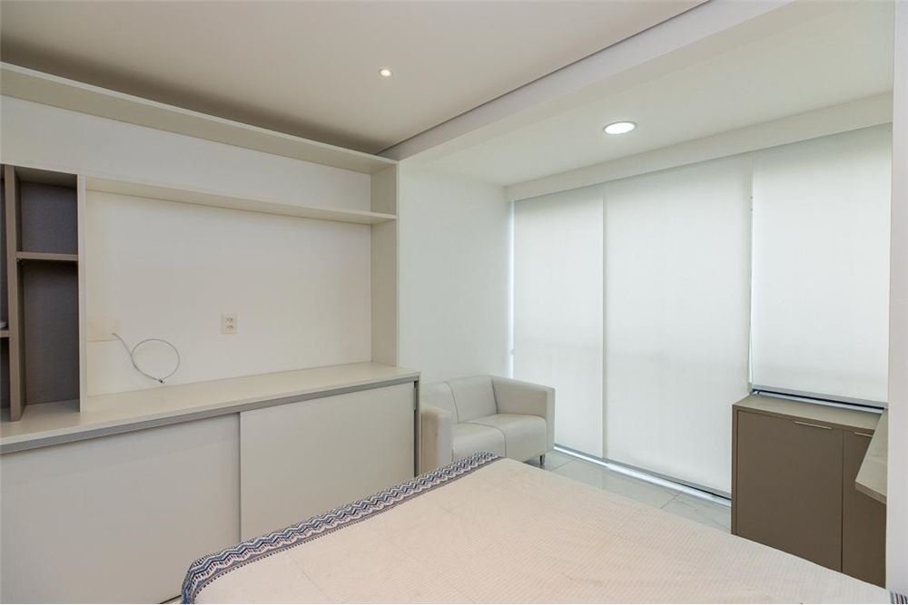 Apartamento à venda com 1 quarto, 24m² - Foto 11