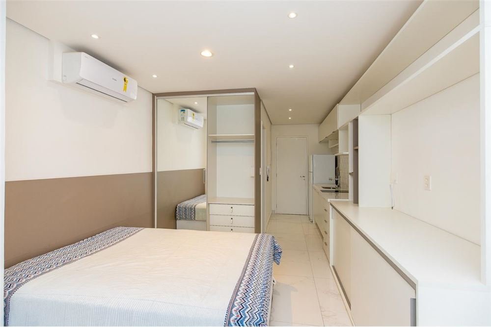 Apartamento à venda com 1 quarto, 24m² - Foto 9