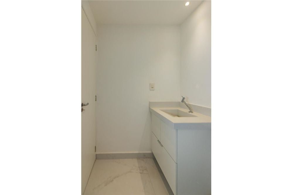 Apartamento à venda com 1 quarto, 24m² - Foto 17