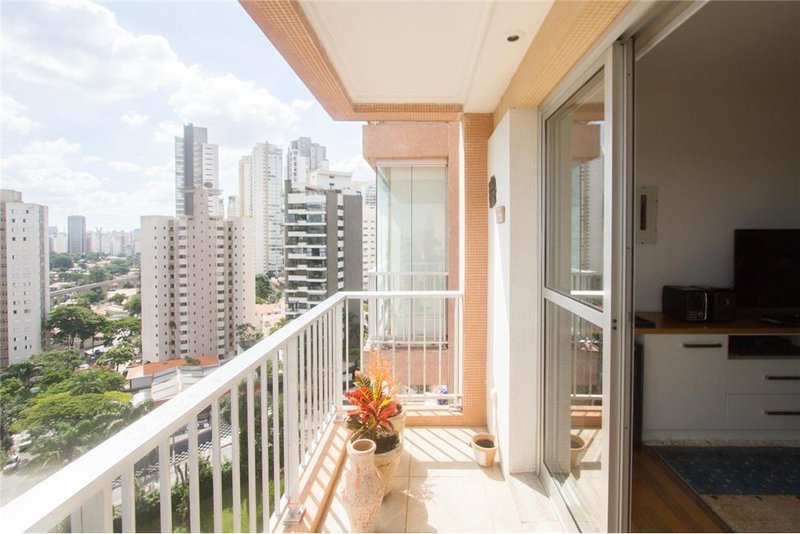 Apartamento no Campo Belo com 121m² Xavier Gouveia São Paulo - 