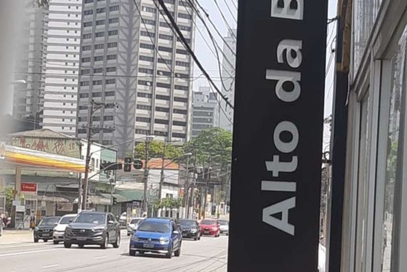Sala comercial em Santo Amaro com 122m² Adolfo Pinheiro São Paulo - 