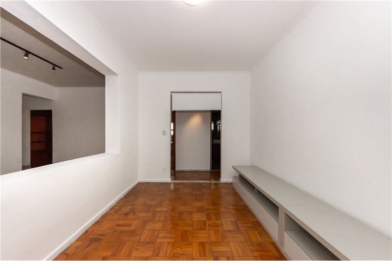 Apartamento no Jardim Paulista com 3 dormitórios 152m² Casa Branca São Paulo - 