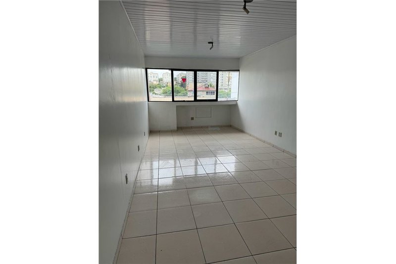 Sala Comercial na Av Otto Niemeyer Otto Niemeyer Porto Alegre - 