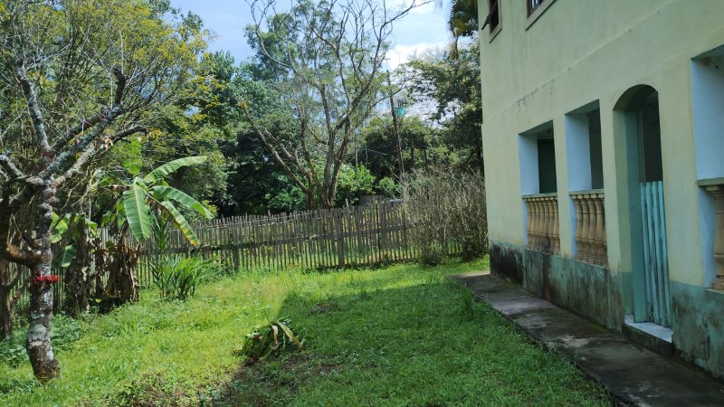 Chácara com 1.800 Metros em São José dos Campos\ São Paulo - São José dos Campos - 