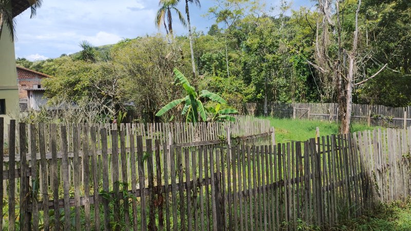 Chácara com 1.800 Metros em São José dos Campos\ São Paulo - São José dos Campos - 