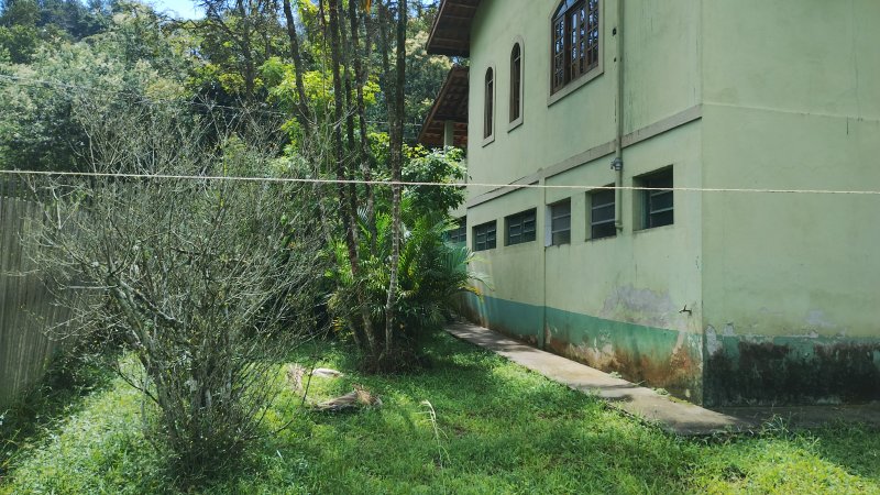 Chácara com 1.800 Metros em São José dos Campos\ São Paulo - São José dos Campos - 