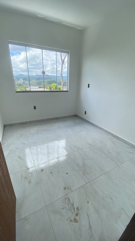 SOBRADO COM 2 DORMITÓRIOS NO BAIRRO RIO BRANC - Brusque - 