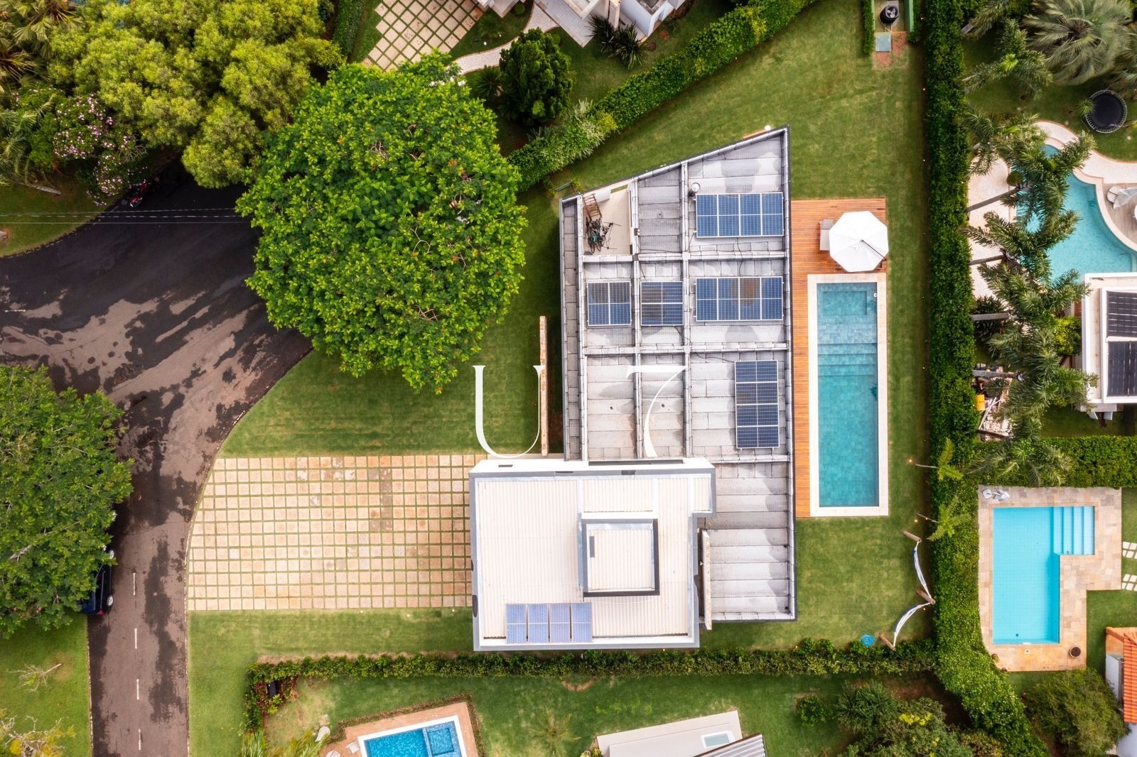 Casa com 4 dormit&oacute;rios &agrave; venda, 447m&sup2; - Condom&iacute;nio Lago Azul Golfe Clube - Ara&ccedil;oiaba- SP Rodovia Raposo Tavares  Araçoiaba da Serra - 