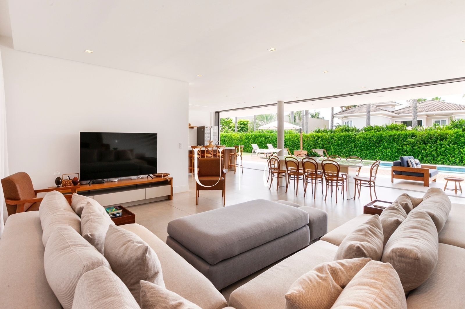 Casa com 4 dormit&oacute;rios &agrave; venda, 447m&sup2; - Condom&iacute;nio Lago Azul Golfe Clube - Ara&ccedil;oiaba- SP Rodovia Raposo Tavares  Araçoiaba da Serra - 