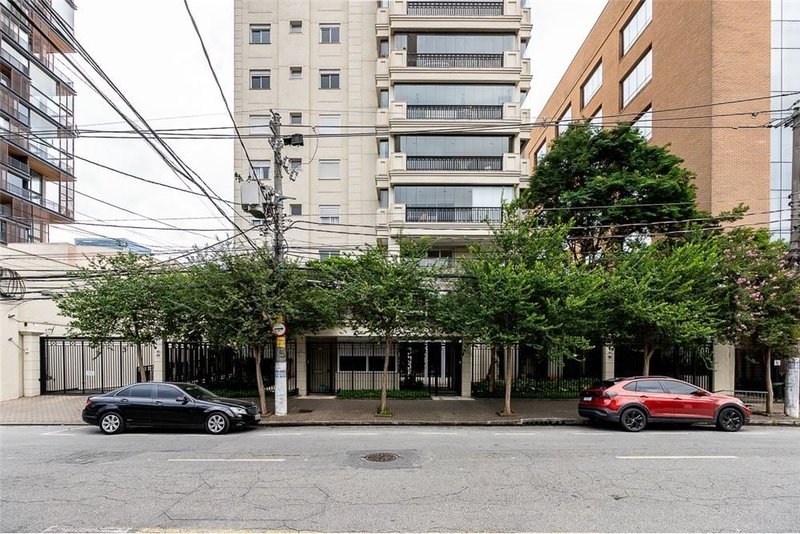 Apartamento de Luxo na Vila Nova Conceição com 3 suítes 180m² Ministro Jesuino Cardoso São Paulo - 