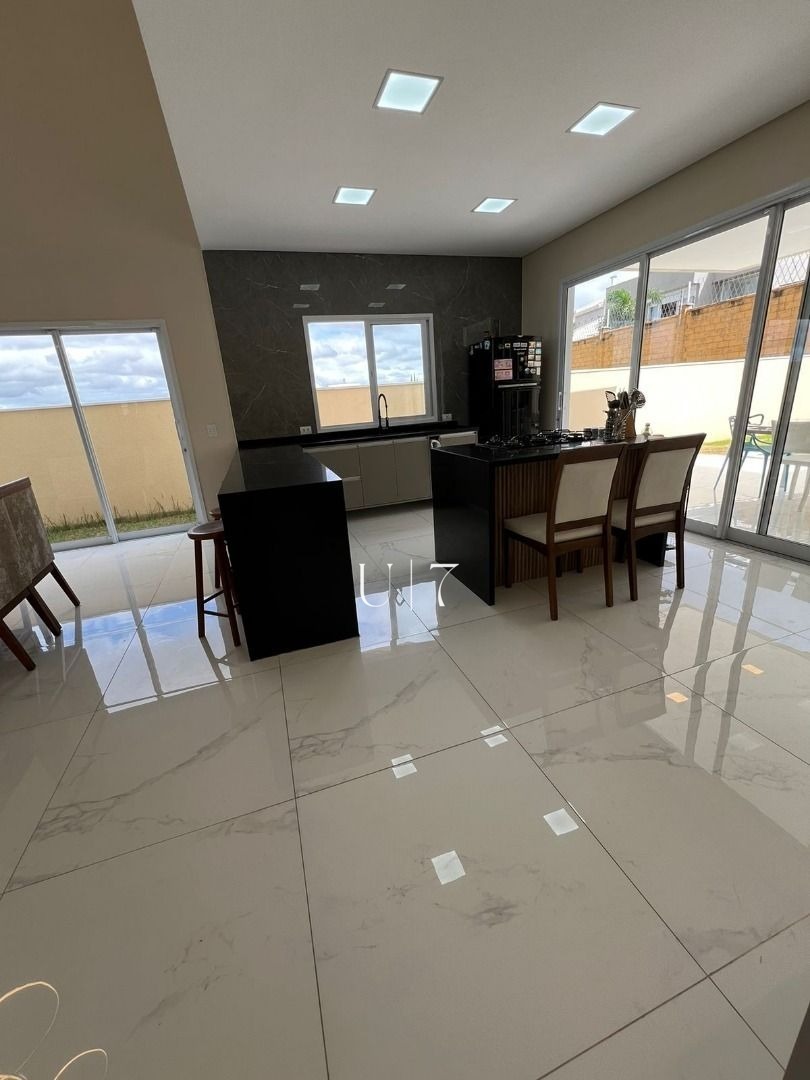 Casa com 4 dormit&oacute;rios &agrave; venda, 265 m&sup2; - Alphaville Nova Esplanada III - Votorantim - SP Alameda Nova Zelândia Votorantim - 
