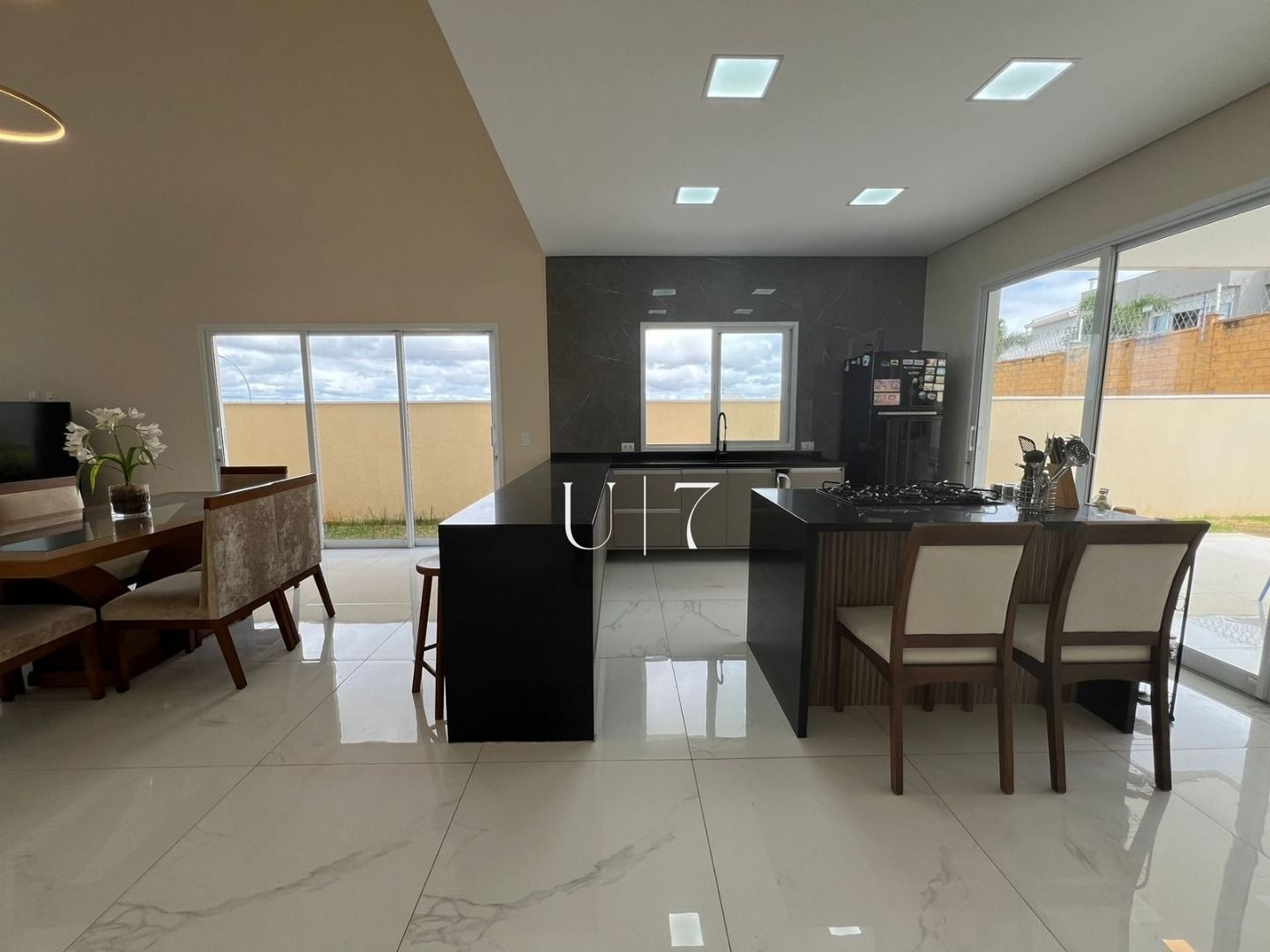 Casa com 4 dormit&oacute;rios &agrave; venda, 265 m&sup2; - Alphaville Nova Esplanada III - Votorantim - SP Alameda Nova Zelândia Votorantim - 