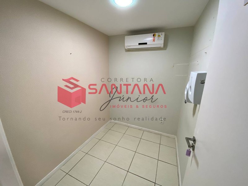 Sala comercial para locação em Lauro de Freitas  (INDISPONÍVEL) Avenida Luiz Tarquínio Pontes Lauro de Freitas - 
