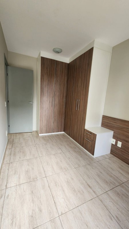 Pronto p/ Morar na Vila Andrade $320 mil Rua Chapada de Minas São Paulo - 