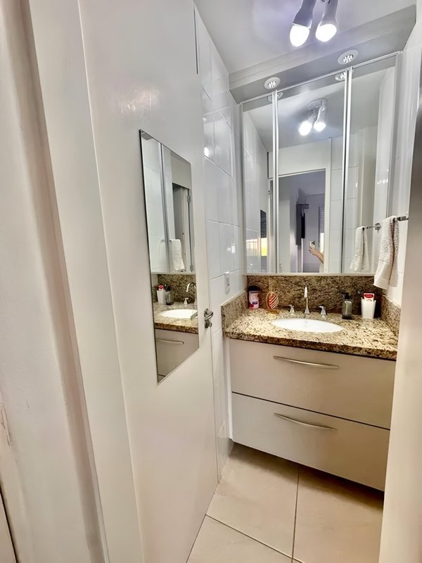 R$ 340.000 - ÓTIMO APARTAMENTO - 56M2 - 2 DORM - 1 VAGA - INFRA COMPLETA Avenida Otto Niemeyer Porto Alegre - 