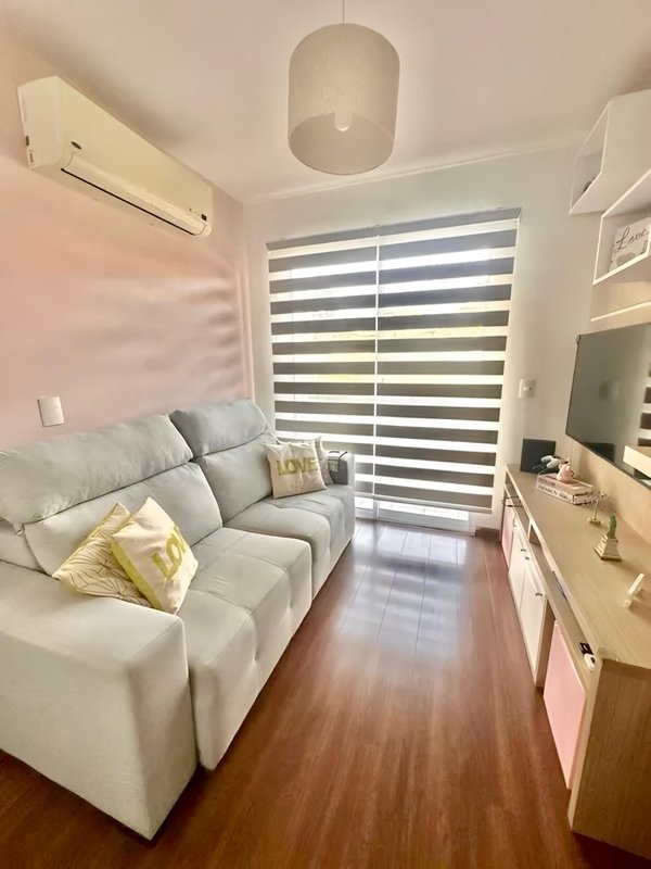 R$ 340.000 - ÓTIMO APARTAMENTO - 56M2 - 2 DORM - 1 VAGA - INFRA COMPLETA Avenida Otto Niemeyer Porto Alegre - 