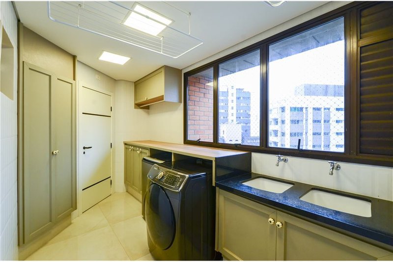 Apartamento com 4 suítes 260m² Bahia São Paulo - 