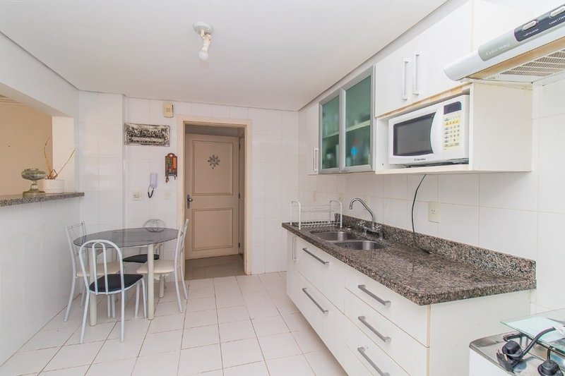 Apartamento Residencial Via Appia Apto DUA4583 1 suíte 82m² Tito Lívio Zambecari Porto Alegre - 