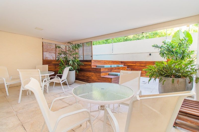 Apartamento Residencial Via Appia Apto DUA4583 1 suíte 82m² Tito Lívio Zambecari Porto Alegre - 