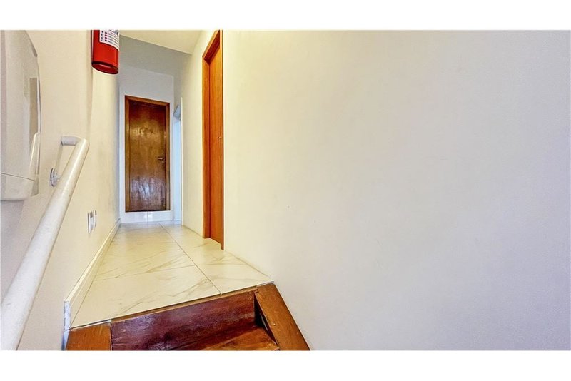 Loja comercial na Av Protásio Alves Protásio Alves Porto Alegre - 