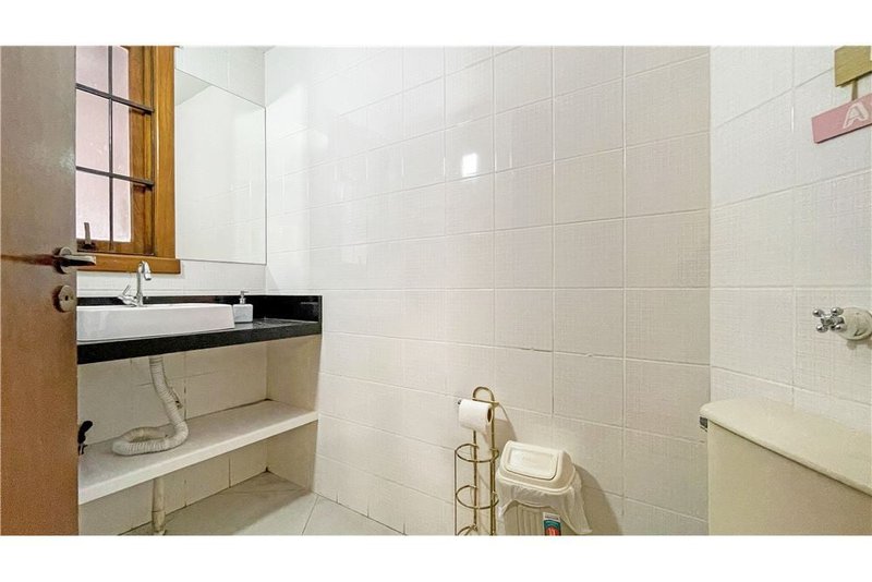 Loja comercial na Av Protásio Alves Protásio Alves Porto Alegre - 