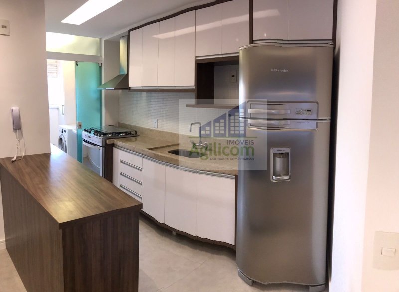 APARTAMENTO PARA LOCAÇÃO EM VILA CLEMENTINO COM 1 DORMITÓRIO E 1 VAGA Rua Leopoldo de Bulhões São Paulo - 