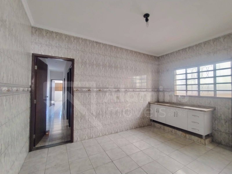 JARDIM OLÍMPICO - RESIDÊNCIA 03 DORM. SENDO 01 SUÍTE  Bauru - 