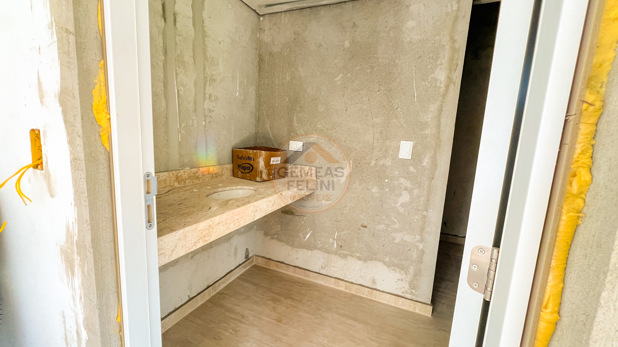 Lan&ccedil;amento na Praia de Juquehy com 4 su&iacute;tes Rua Athayde Izidoro dos Santos São Sebastião - 