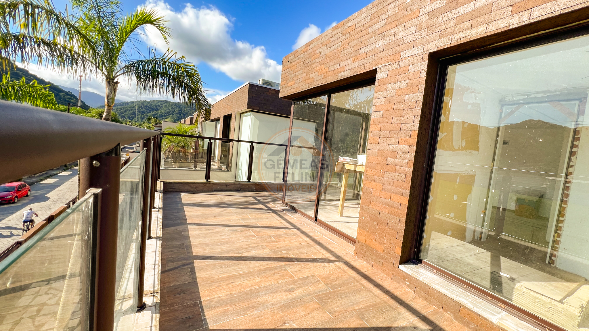 Lan&ccedil;amento na Praia de Juquehy com 4 su&iacute;tes Rua Athayde Izidoro dos Santos São Sebastião - 