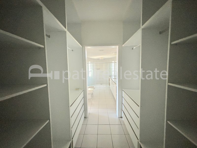 Apartamento 290 m² com 4 Suítes 6 banheiros e 4 vagas. Beira Mar - Meireles - Fortaleza CE Avenida Beira Mar Fortaleza - 