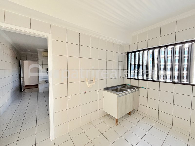 Apartamento 290 m² com 4 Suítes 6 banheiros e 4 vagas. Beira Mar - Meireles - Fortaleza CE Avenida Beira Mar Fortaleza - 