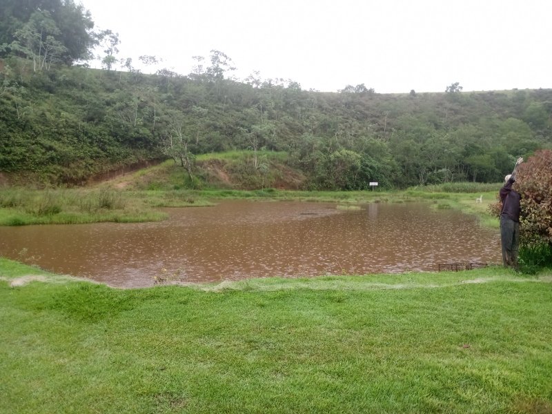 Sítio com 2 Hectares em São José dos Campos\ São Paulo - São José dos Campos - 