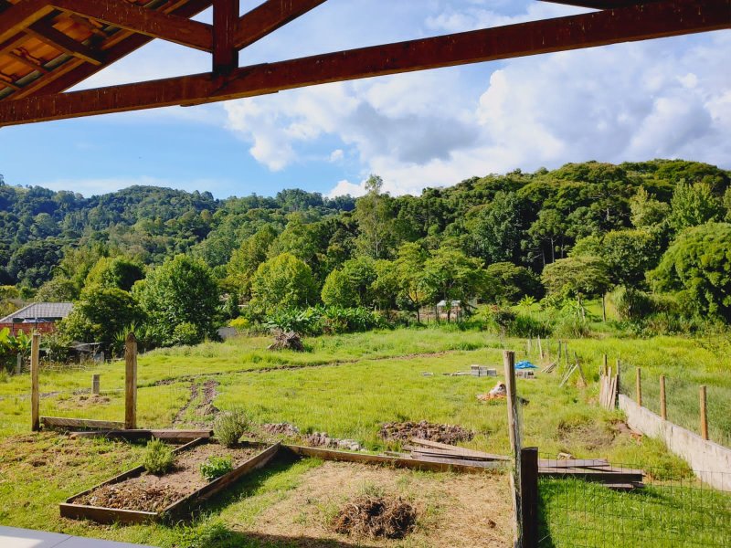 Chácara com 3.000 metros em Campos do Jordão\São Paulo - Campos do Jordão - 