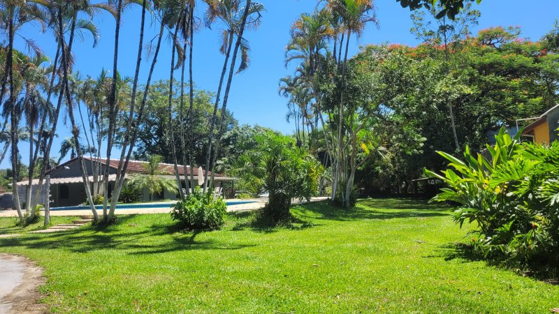 Chácara com 4.800 metros em São José dos Campos\São Paulo - São José dos Campos - 