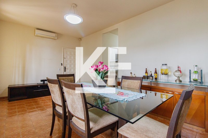 Casa Com 3 Quartos, Piscina E Em Uma Localização Excelente Avenida Prefeito Chiquilito Erse Porto Velho - 