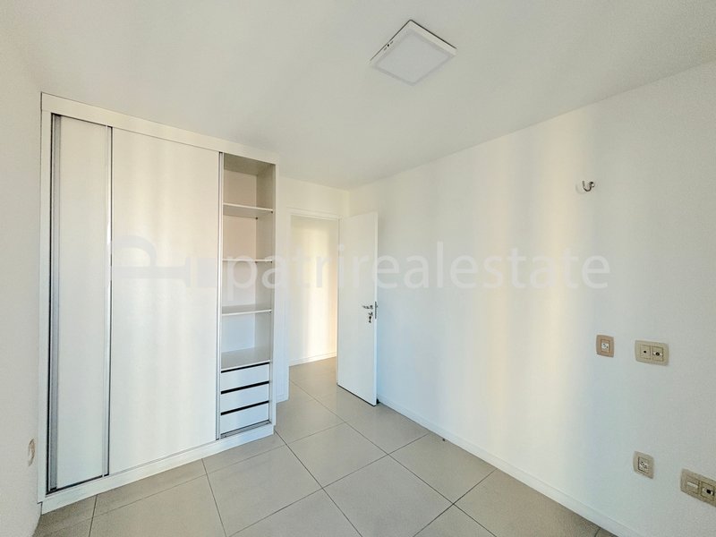 Apartamento 140 m² com 3 Suítes 4 banheiros e 3 vagas. R$ 1.790.000. Meireles Fortaleza CE Rua Barbosa de Freitas Fortaleza - 