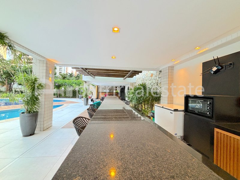 Apartamento 140 m² com 3 Suítes 4 banheiros e 3 vagas. R$ 1.790.000. Meireles Fortaleza CE Rua Barbosa de Freitas Fortaleza - 