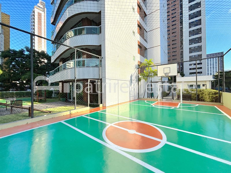 Apartamento 140 m² com 3 Suítes 4 banheiros e 3 vagas. R$ 1.790.000. Meireles Fortaleza CE Rua Barbosa de Freitas Fortaleza - 