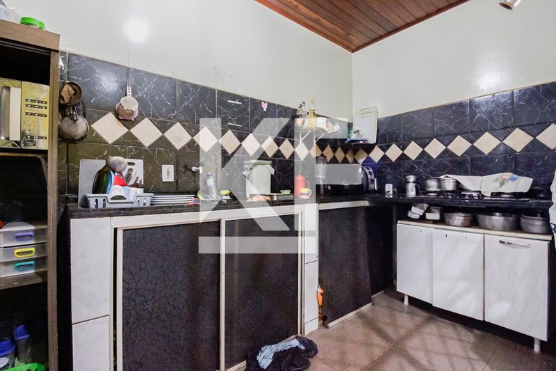 Casa com 3 Quartos na Zona Sul de Porto Velho Rua Gibraltar Porto Velho - 