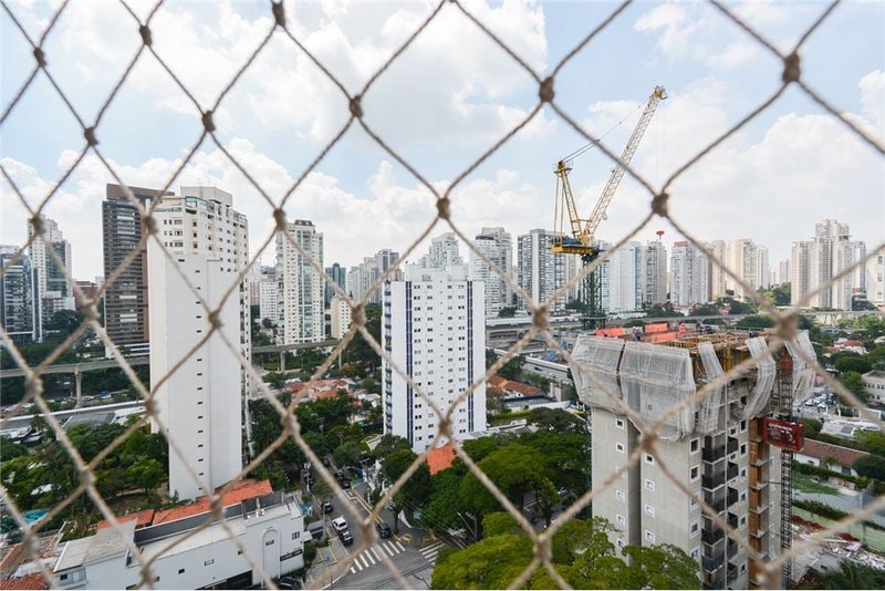 Apartamento no Brooklin com 113m² Barão do Triunfo São Paulo - 