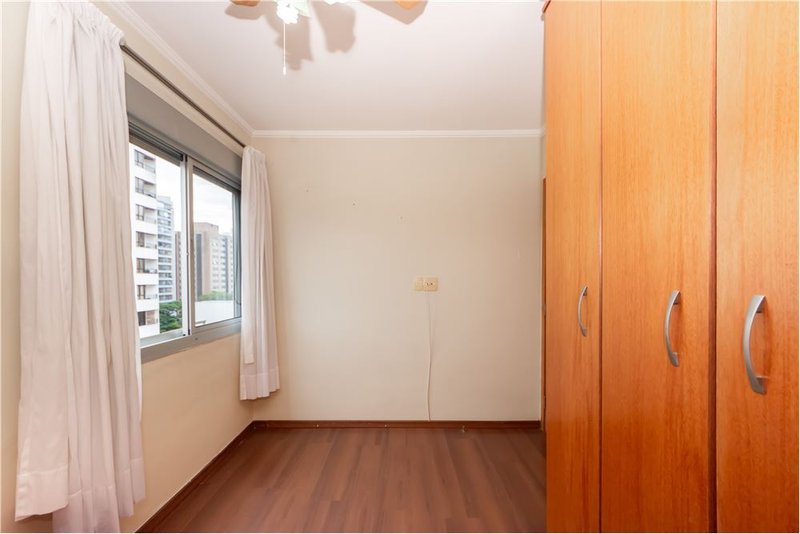 Apartamento em Vila Nova Conceição Comendador Miguel Calfat São Paulo - 