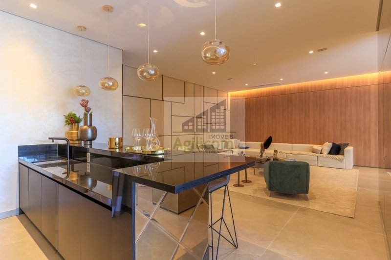 APARTAMENTO À VENDA EM SANTO AMARO COM 3 DORMITÓRIOS Rua Bento Branco de Andrade Filho São Paulo - 