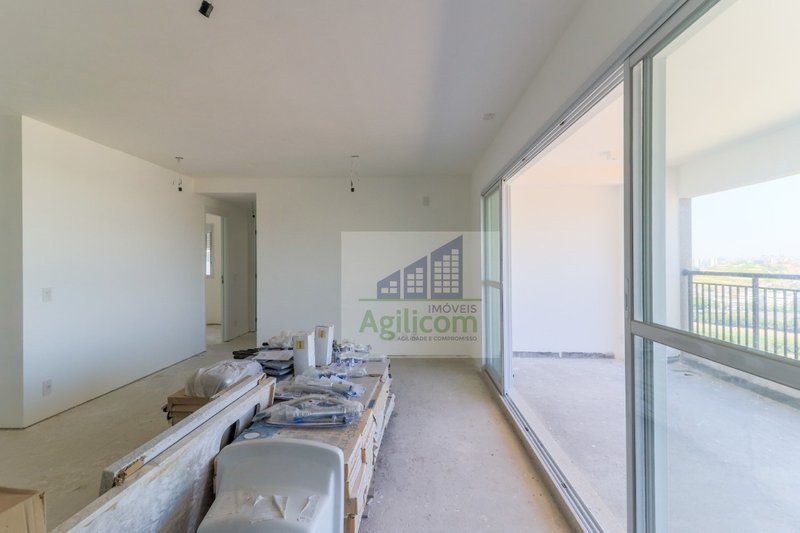 APARTAMENTO À VENDA EM SANTO AMARO COM 3 DORMITÓRIOS Rua Bento Branco de Andrade Filho São Paulo - 