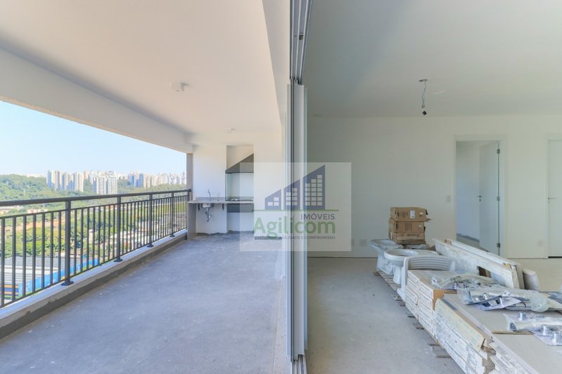 APARTAMENTO À VENDA EM SANTO AMARO COM 3 DORMITÓRIOS Rua Bento Branco de Andrade Filho São Paulo - 